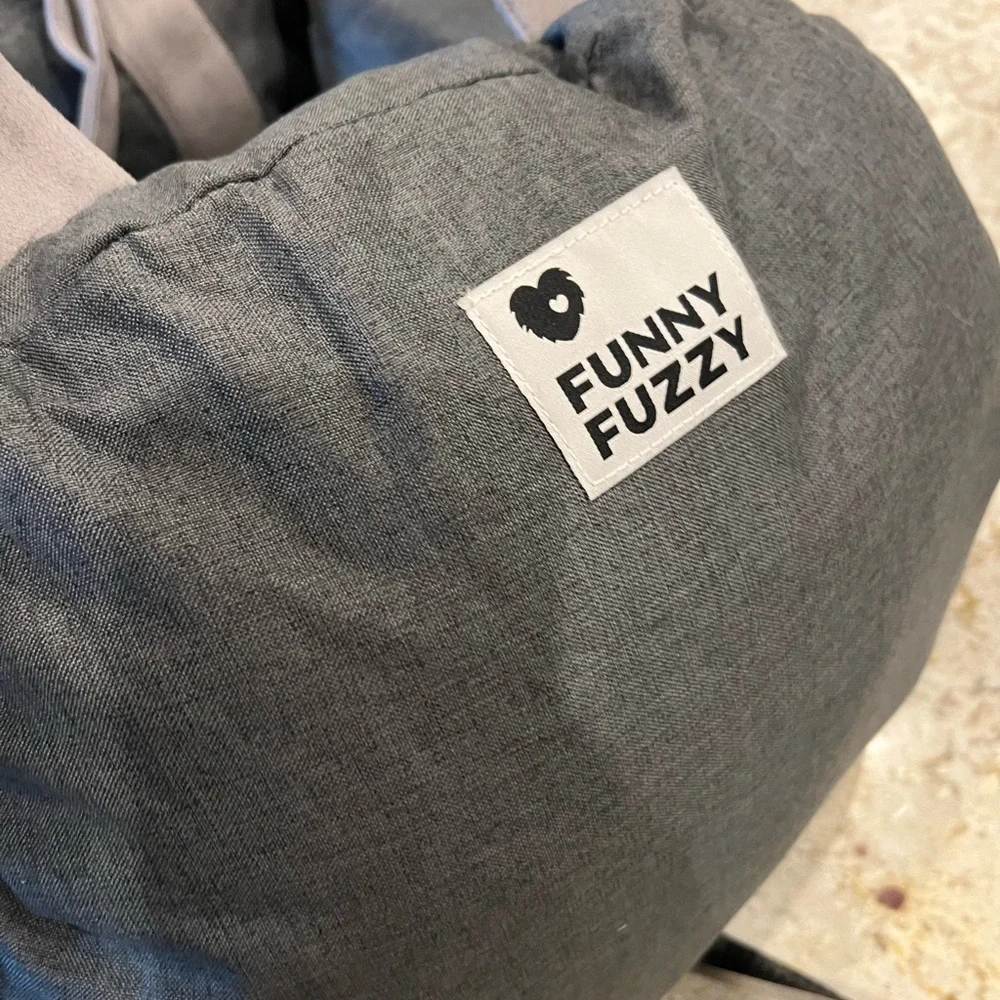 Funny Fuzzy New Dog Car/Petbed